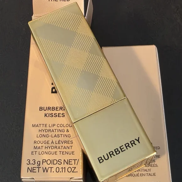 Burberry Kisses Matte Lipstick Bundle - Picture 3 of 6